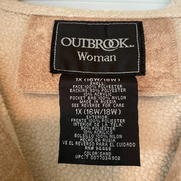 Women’s Coat with Hood - Picture 3 of 3